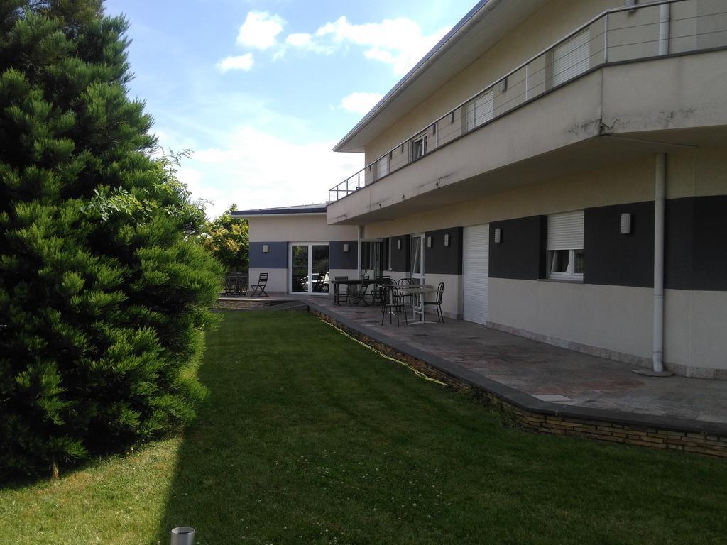Les Logis D'Espale Сосайм Екстериор снимка